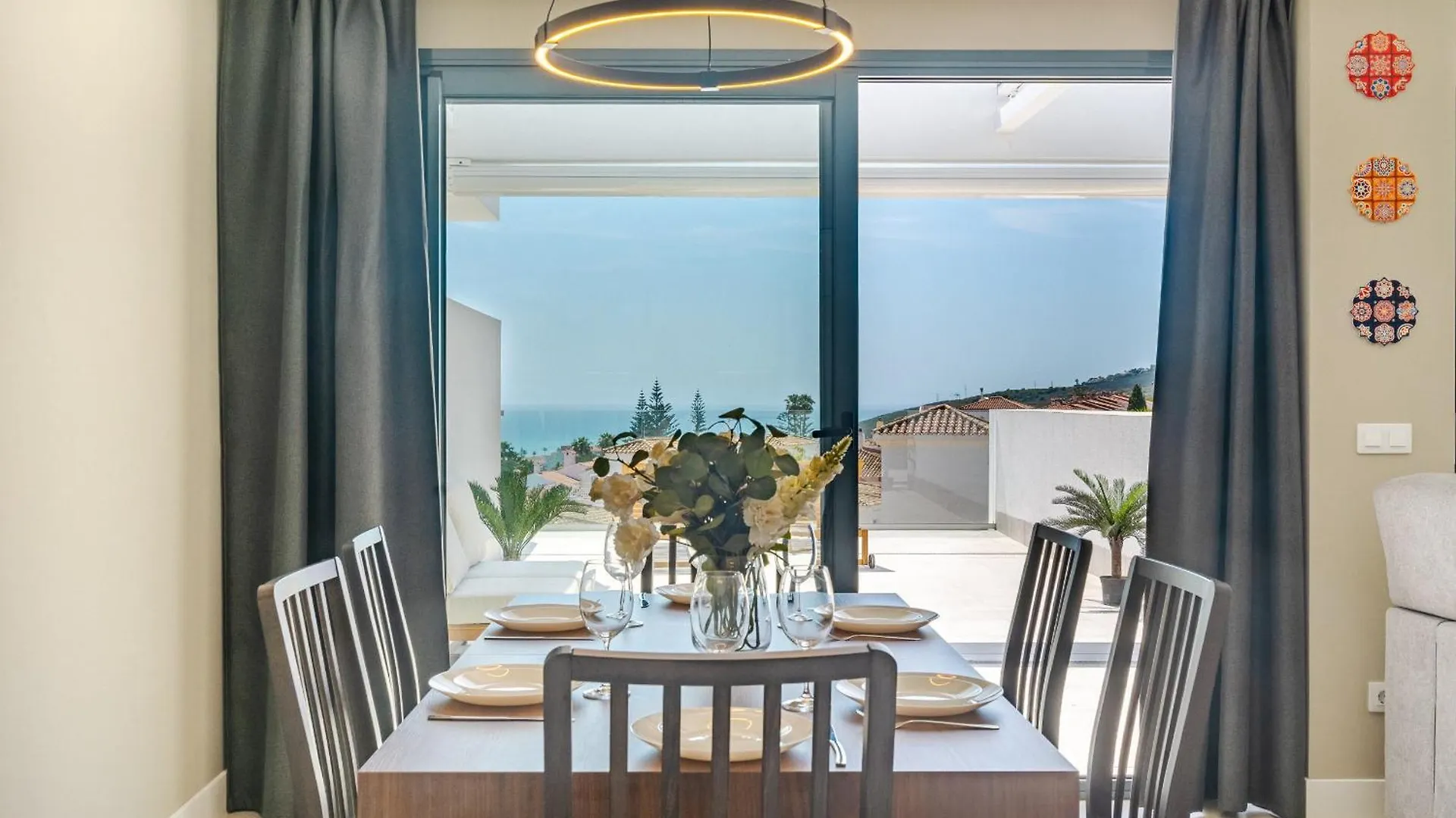 31 Pure South Penthouse Sea Views Manilva Apartment